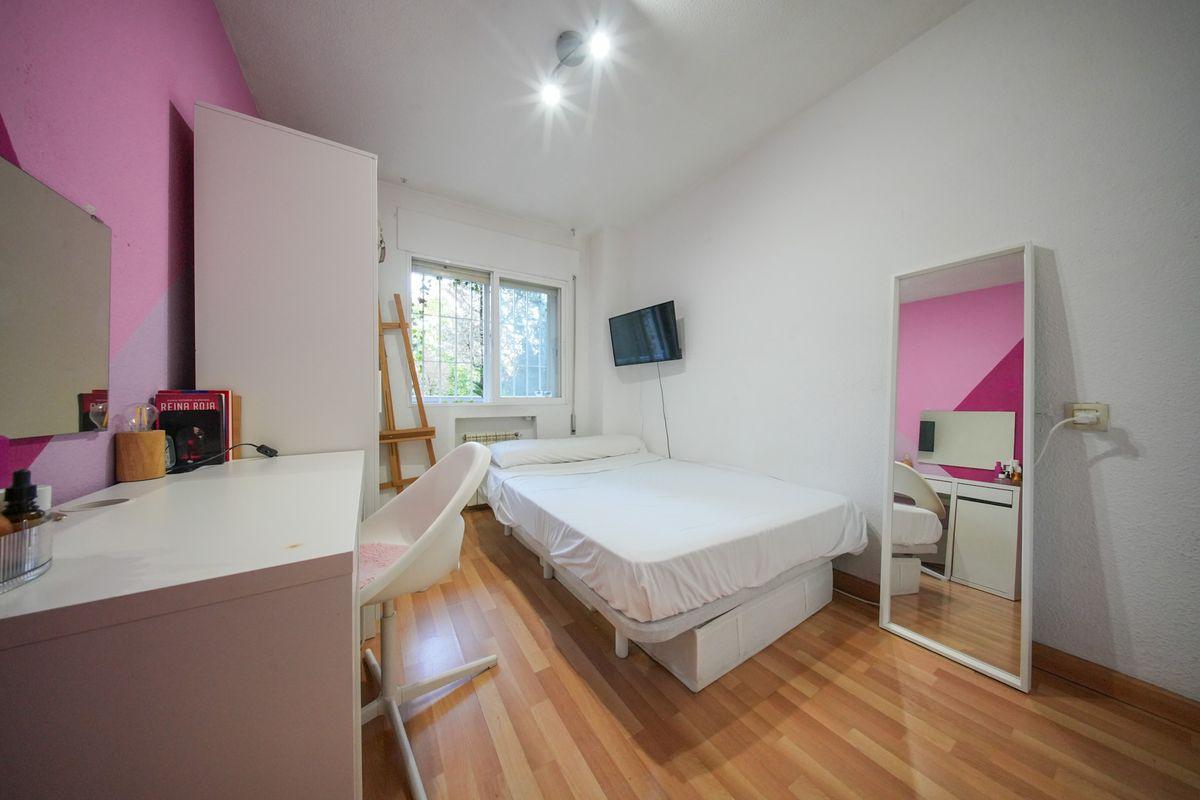 Piso en Venta en Calle Nazaret - 28