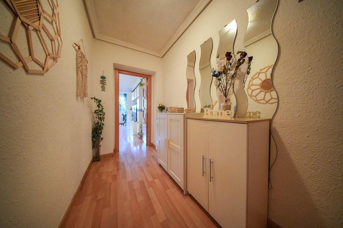Piso en Venta en Calle Nazaret - 18
