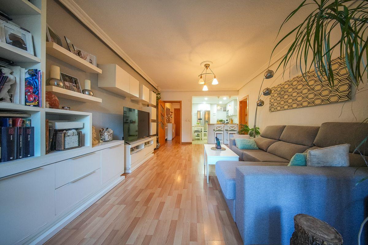 Piso en Venta en Calle Nazaret - 6