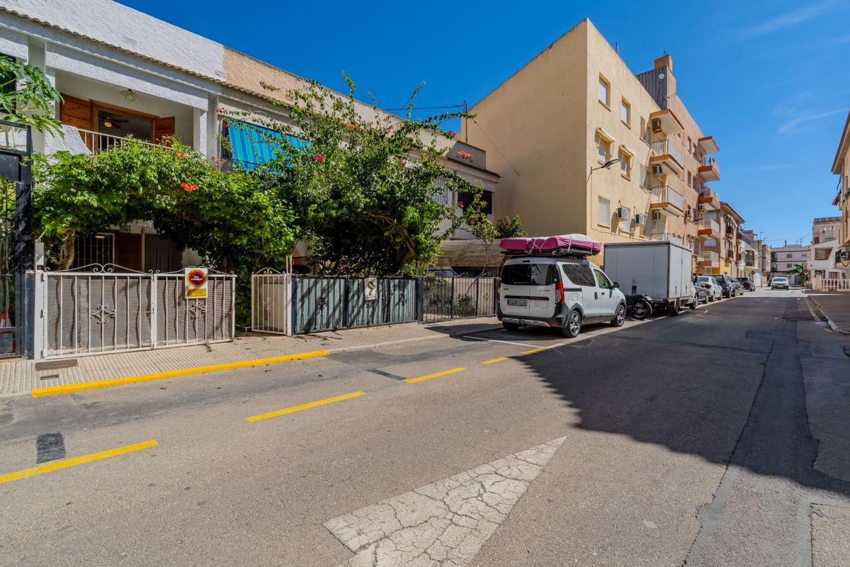 Townhouse en Venta - 33