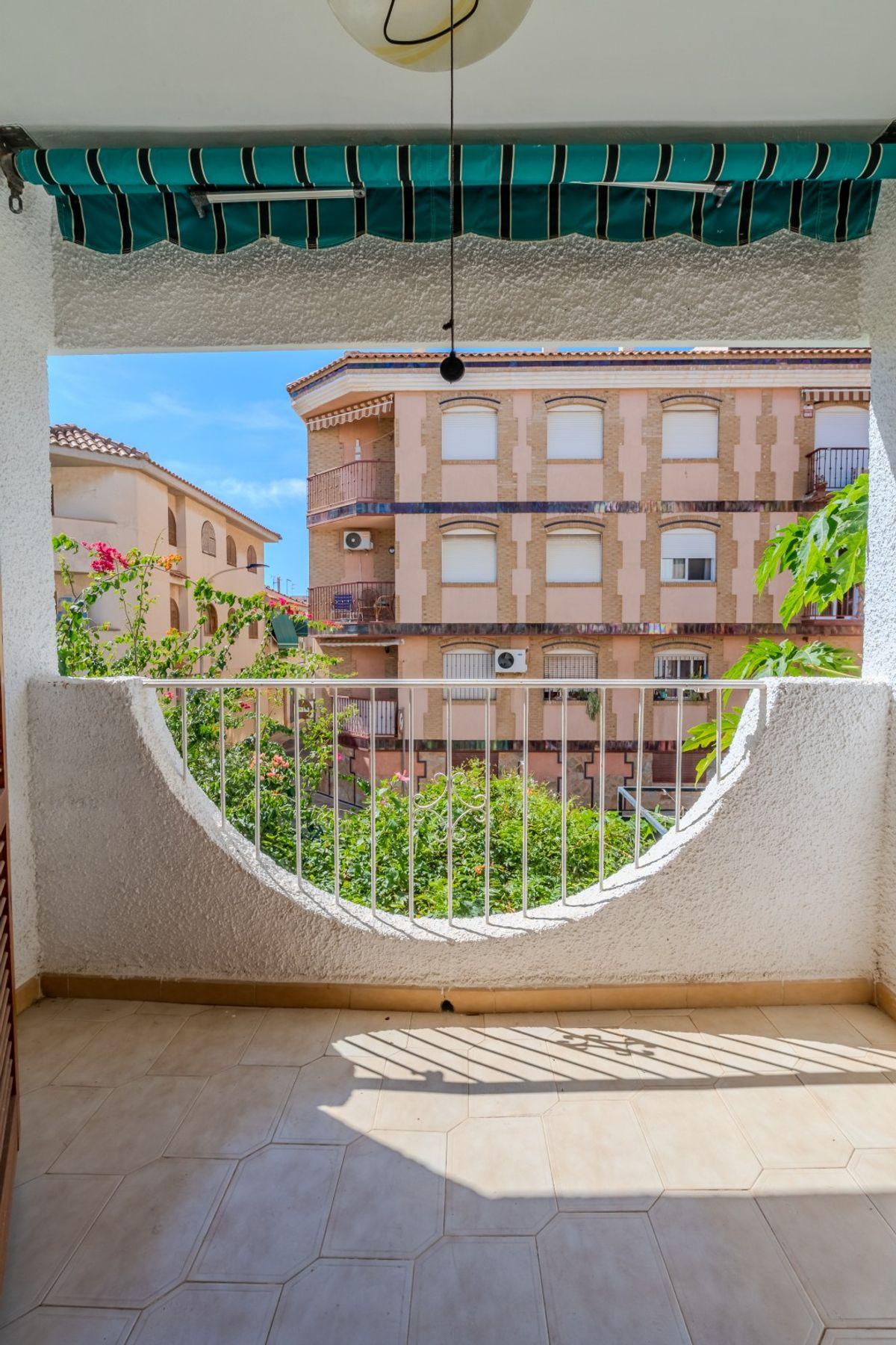 Townhouse en Venta - 24