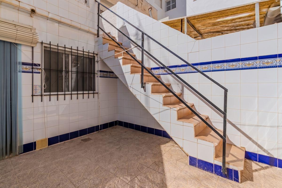 Townhouse en Venta - 23