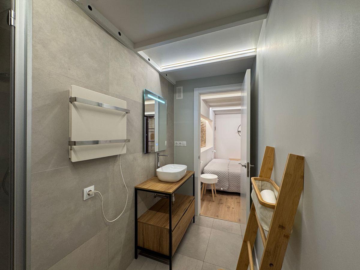 Piso en Venta en Carrer d'en Serra - 17