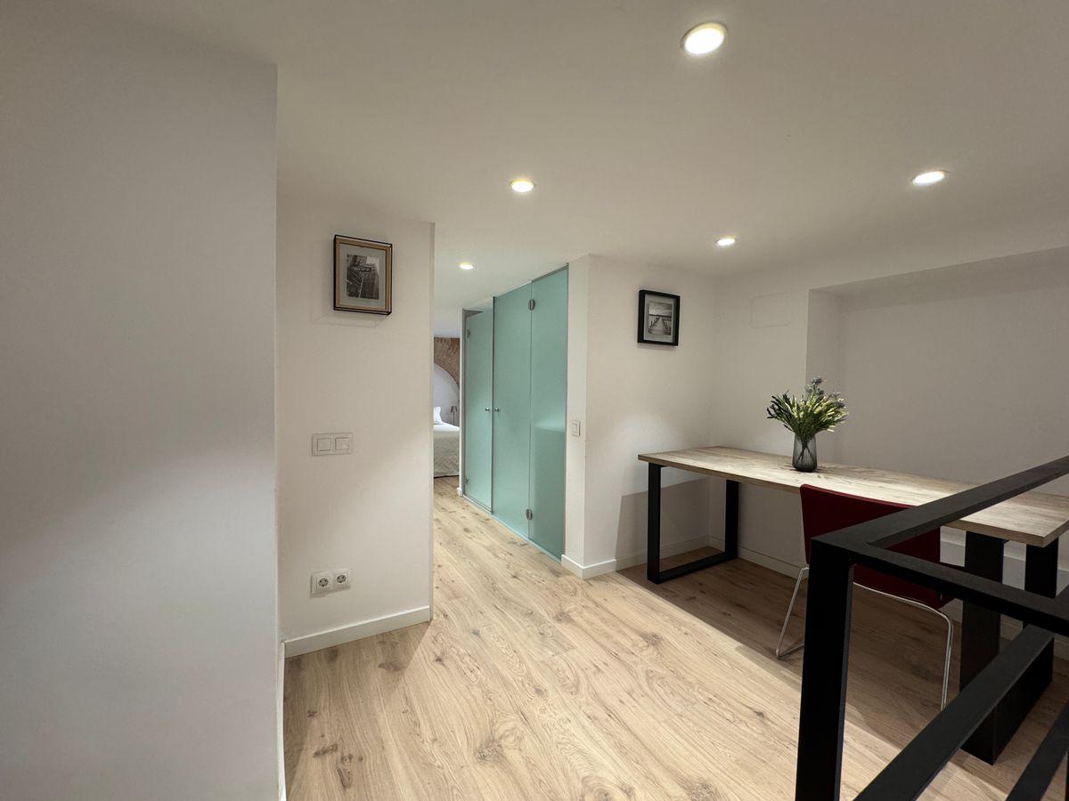 Piso en Venta en Carrer d'en Serra - 21
