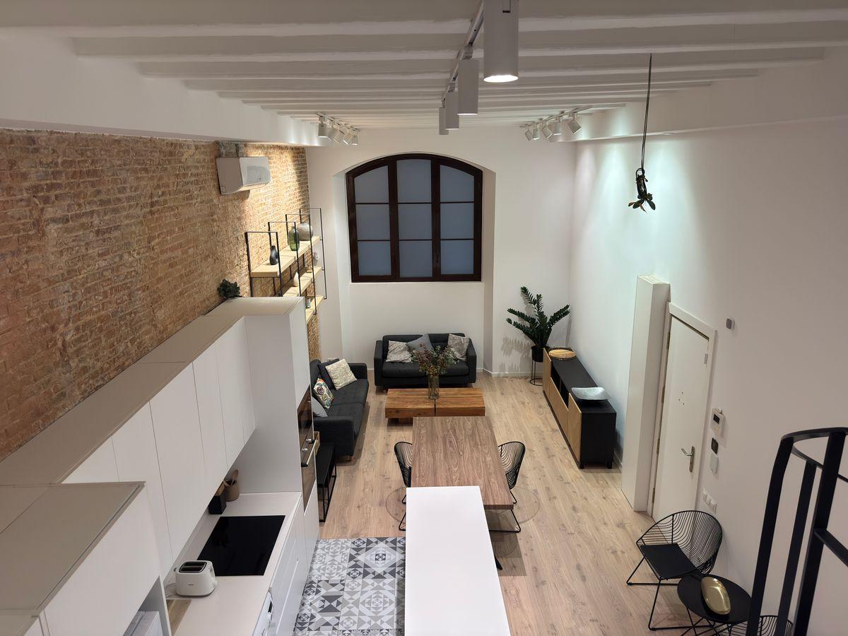 Piso en Venta en Carrer d'en Serra - 23