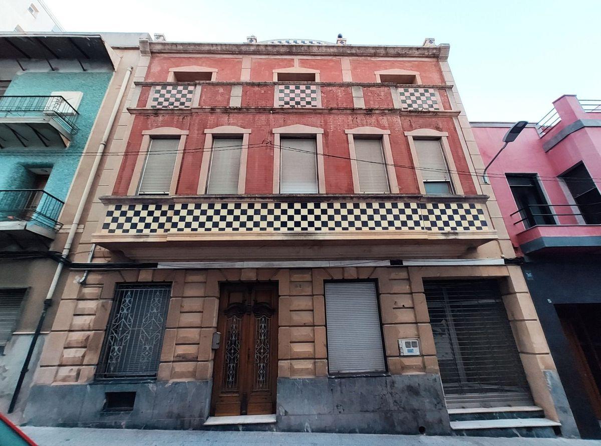 Edificio Residencial en Venta en Carrer del Mestre Serrano - 16