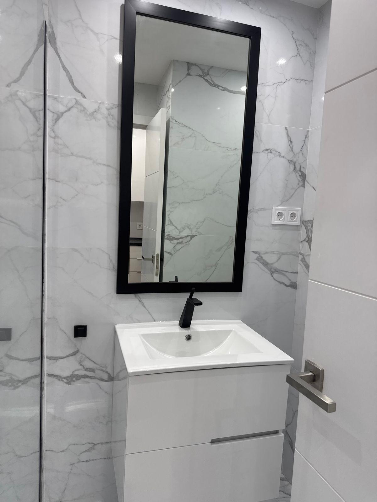Piso en Venta en Avenida Gamonal - 9