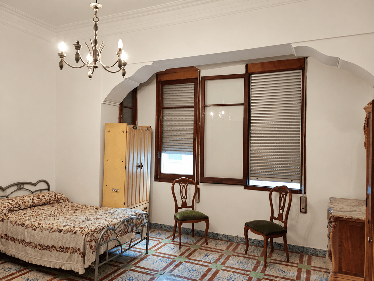 Edificio Residencial en Venta en Carrer del Mestre Serrano - 8