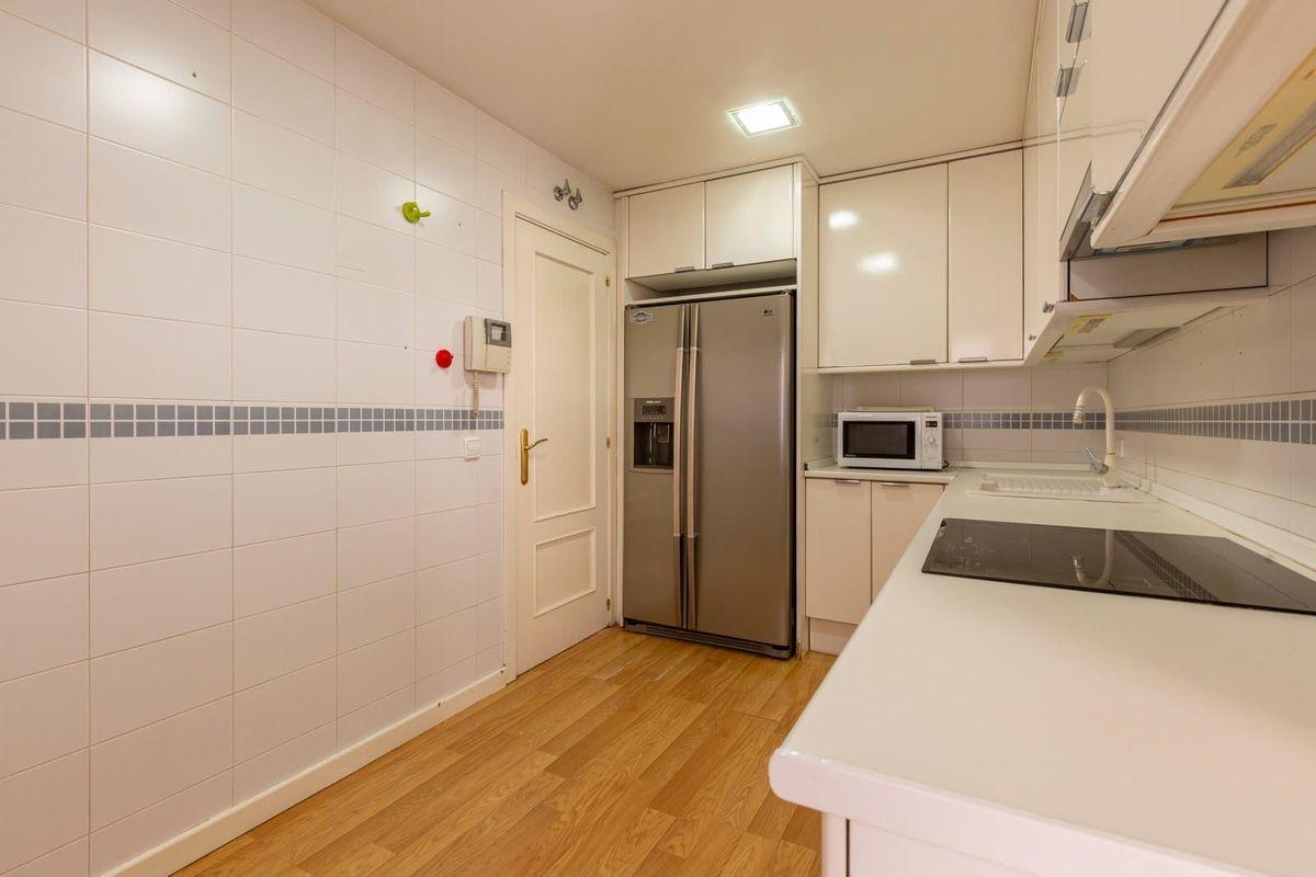 Piso en Venta en Calle de José Donoso - 12
