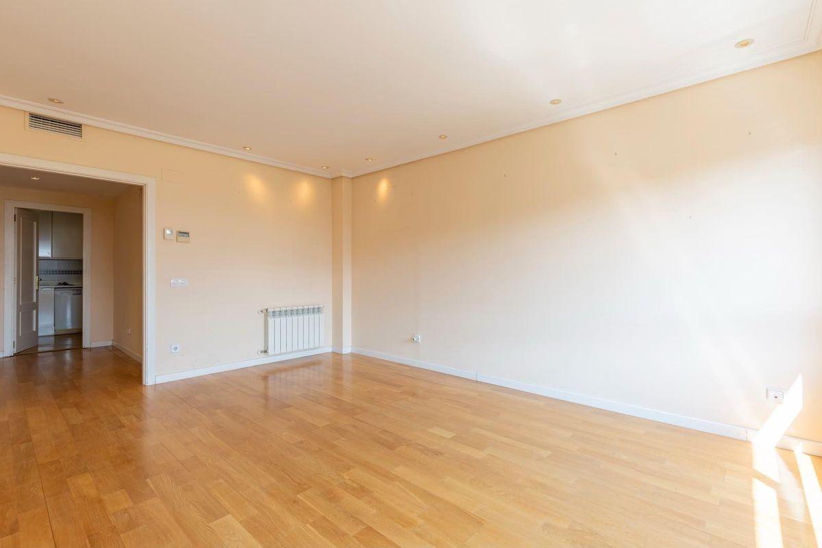 Piso en Venta en Calle de José Donoso - 20