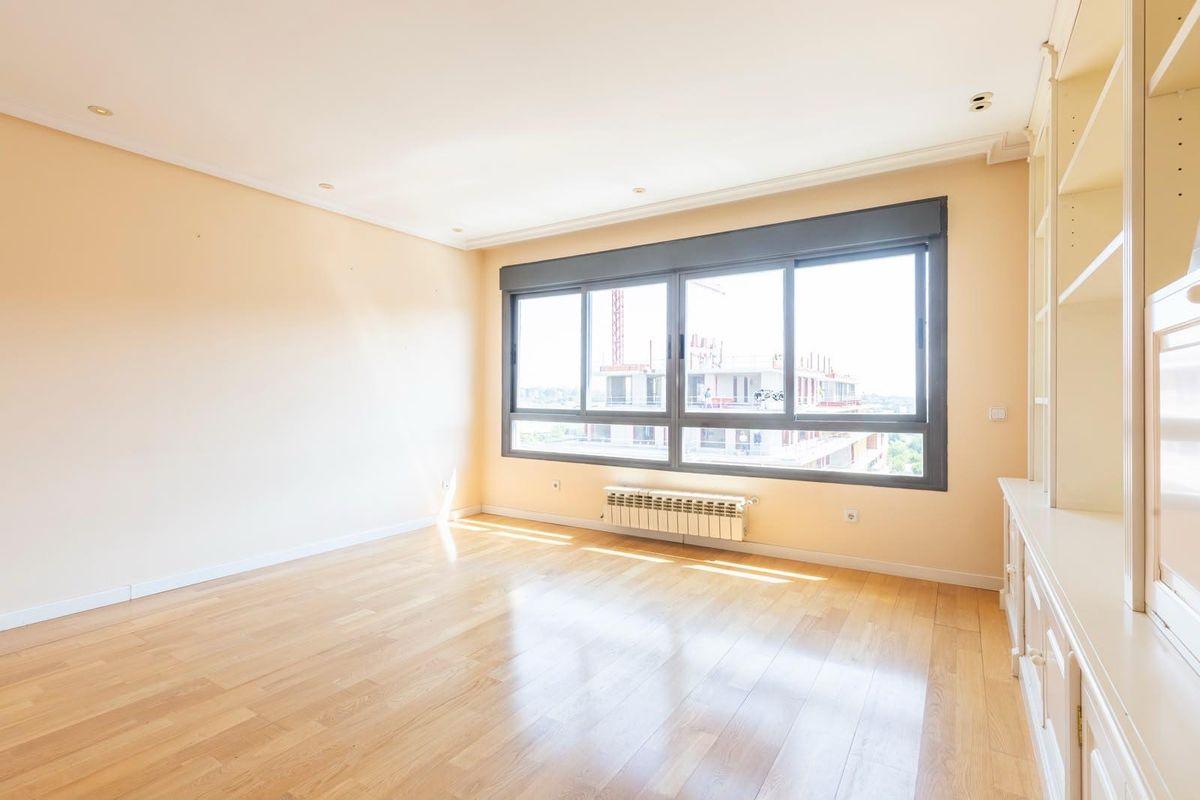 Piso en Venta en Calle de José Donoso - 24
