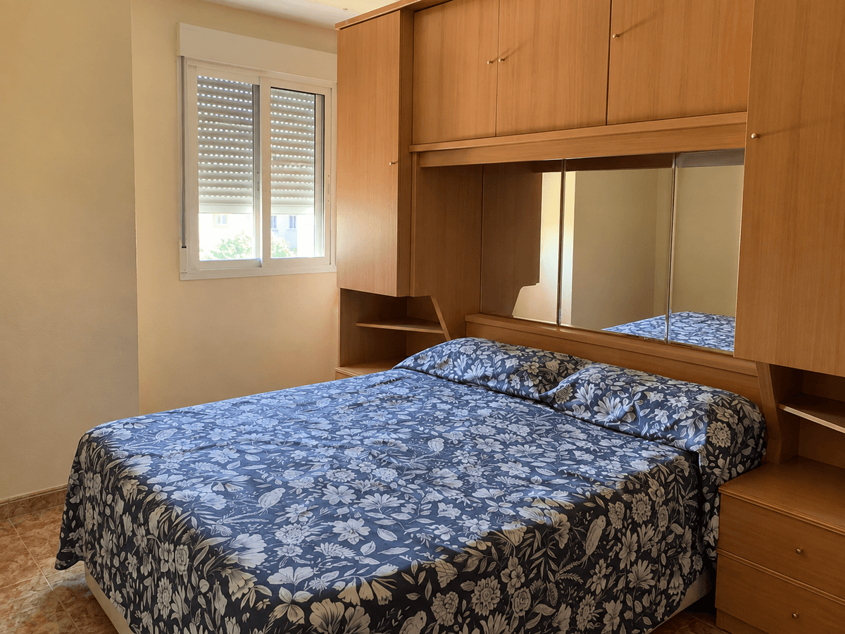 Piso en Venta en Carrer Victoriano Ximénez de Couder - 6