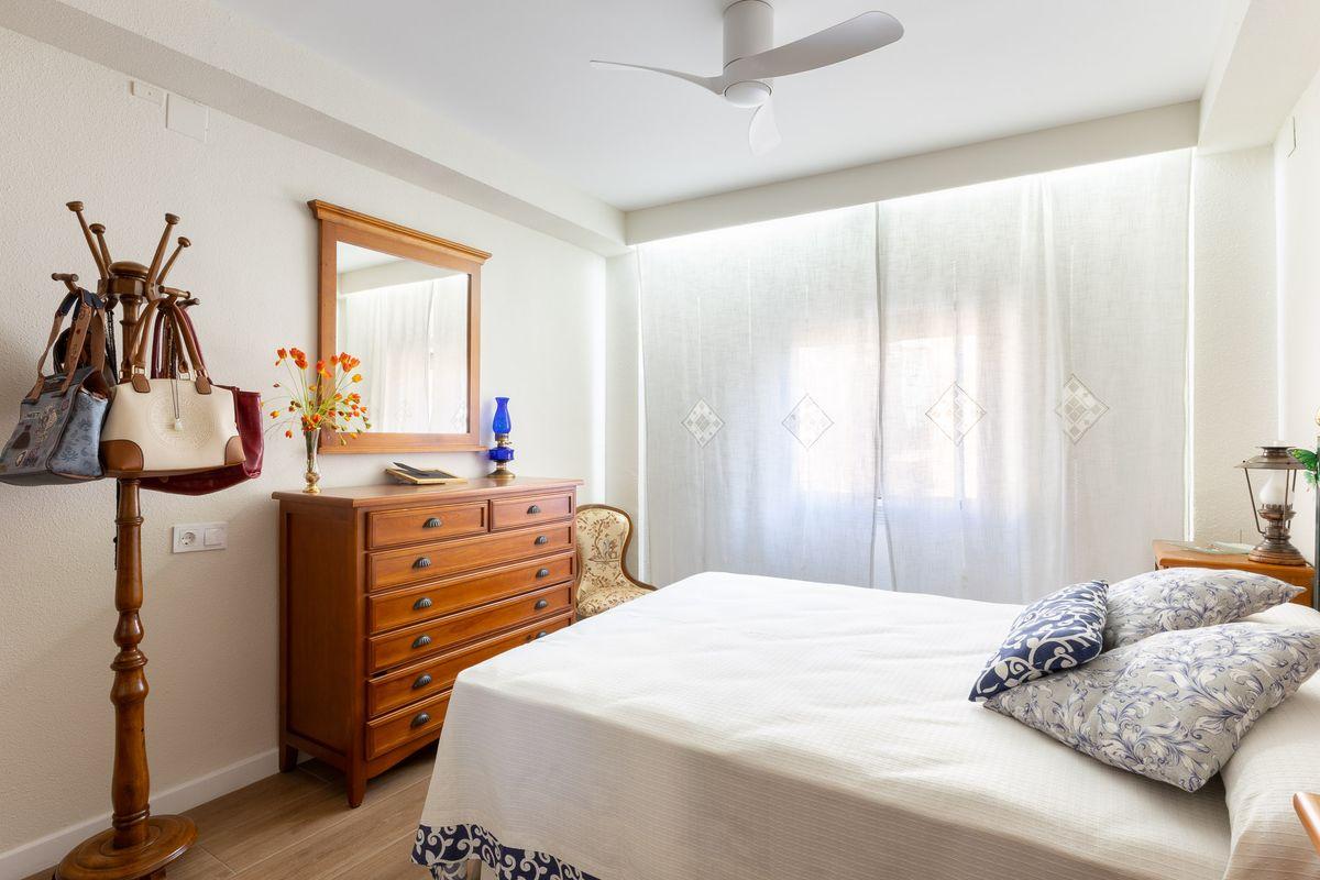 Piso en Venta en Carrer de Vallada - 18