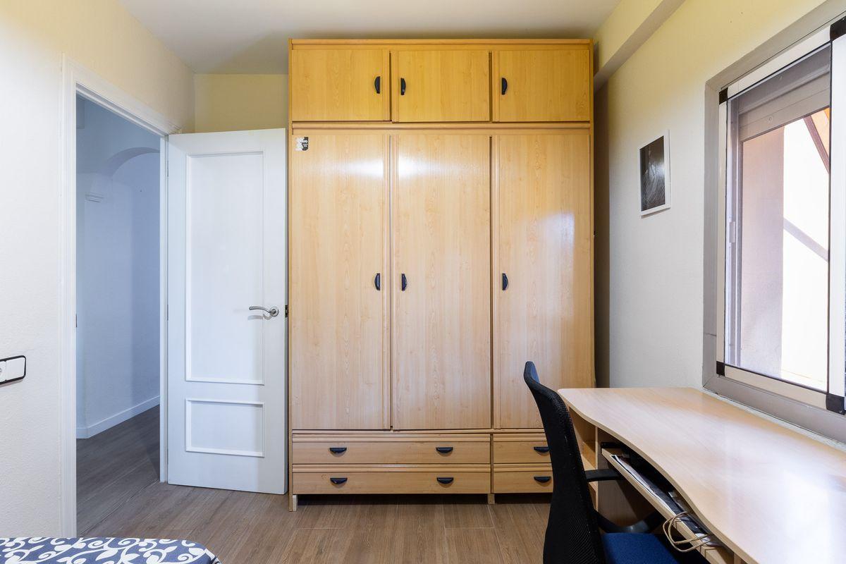 Piso en Venta en Carrer de Vallada - 24