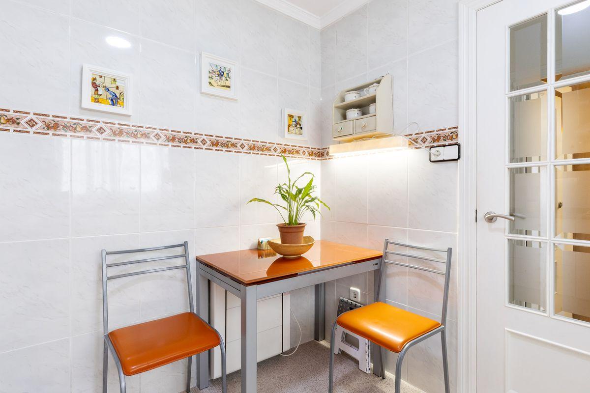 Piso en Venta en Carrer de Vallada - 13