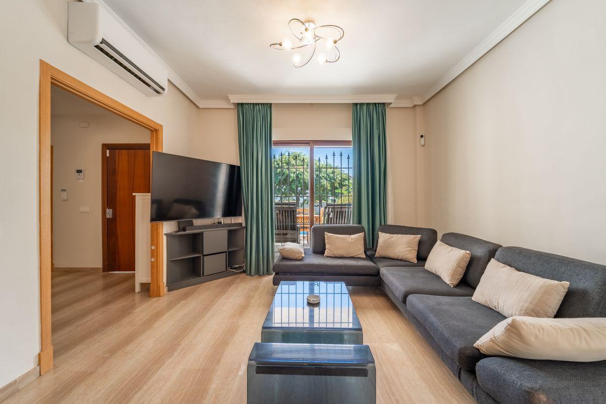 Villa en Venta en Calle Murcia - 8