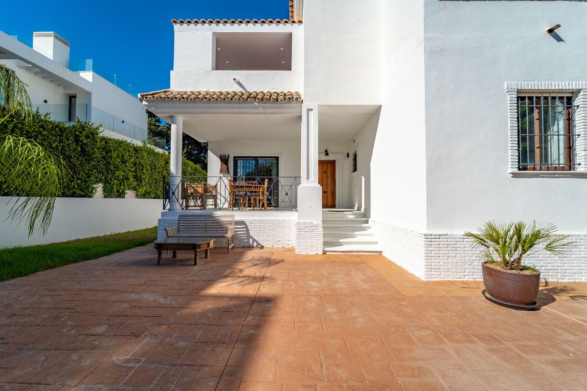 Villa en Venta en Calle Murcia - 38