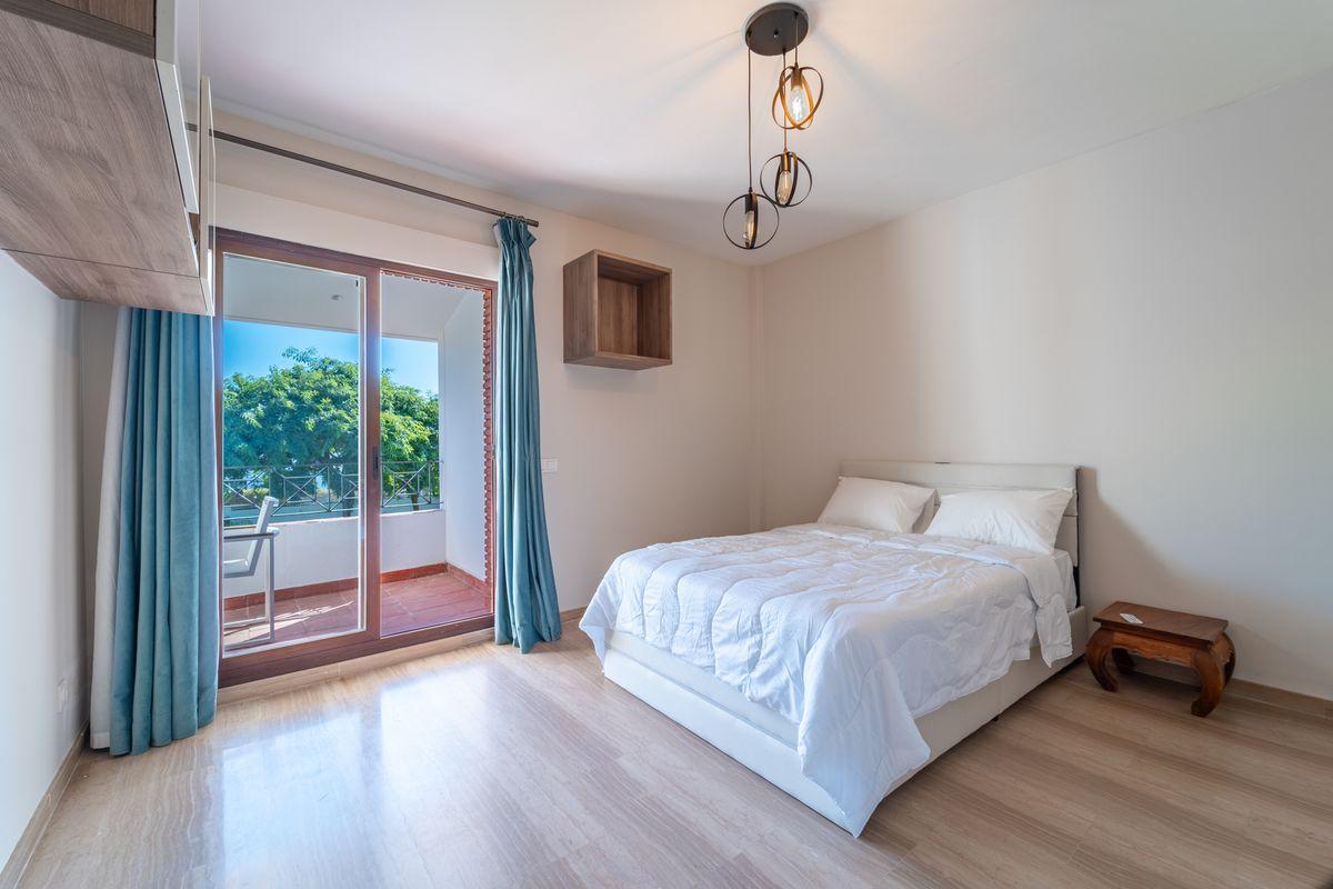 Villa en Venta en Calle Murcia - 33
