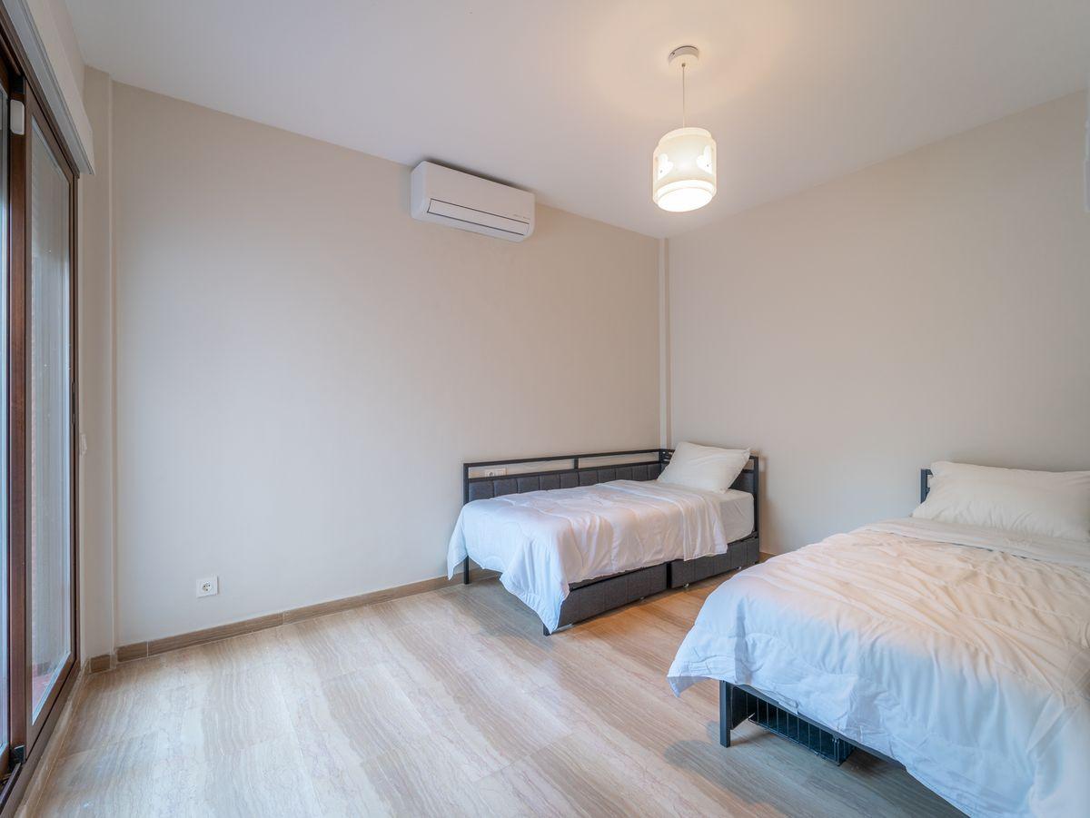 Villa en Venta en Calle Murcia - 20