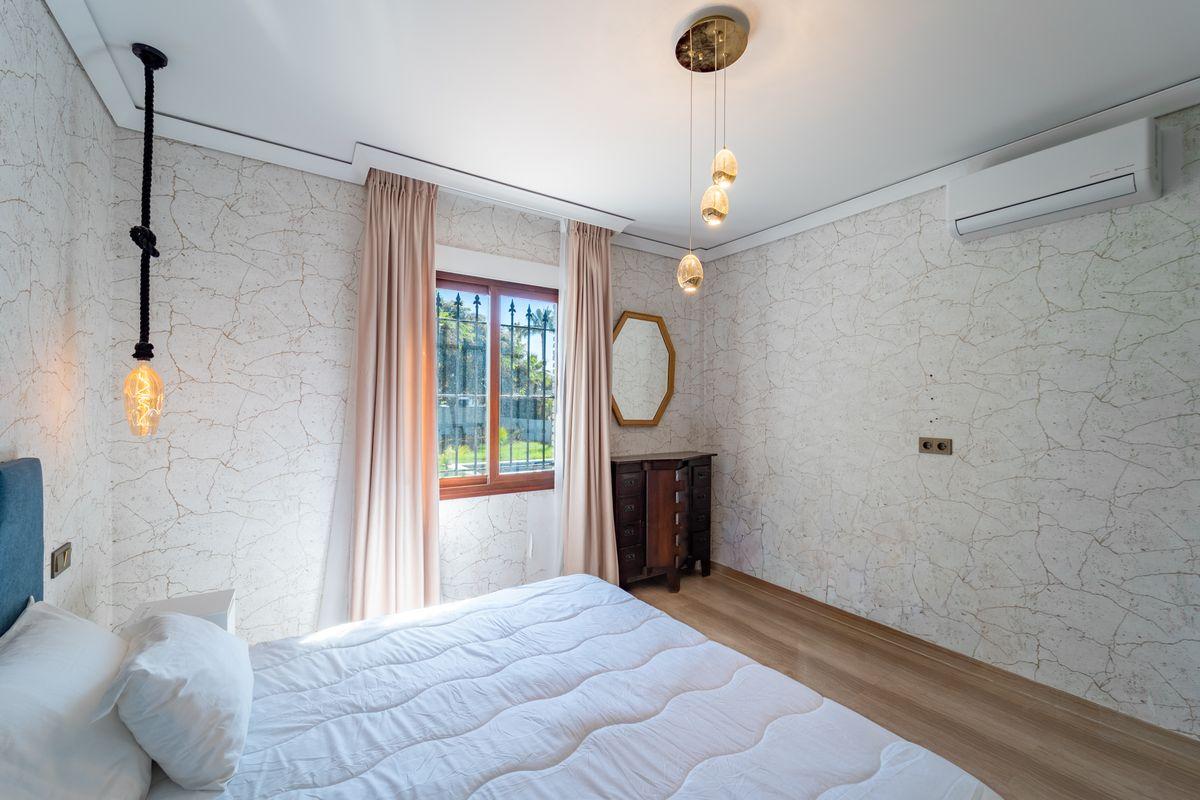 Villa en Venta en Calle Murcia - 16