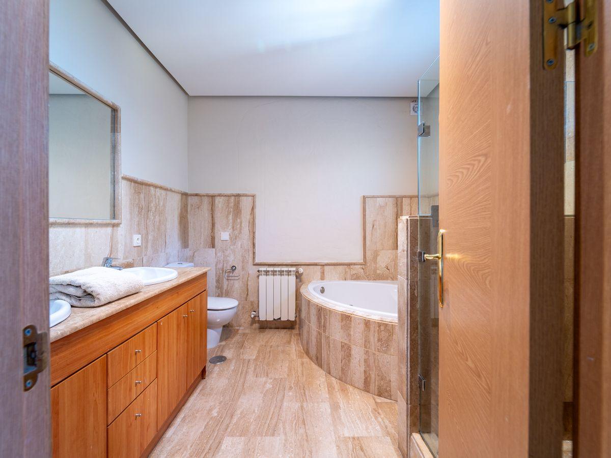 Villa en Venta en Calle Murcia - 28