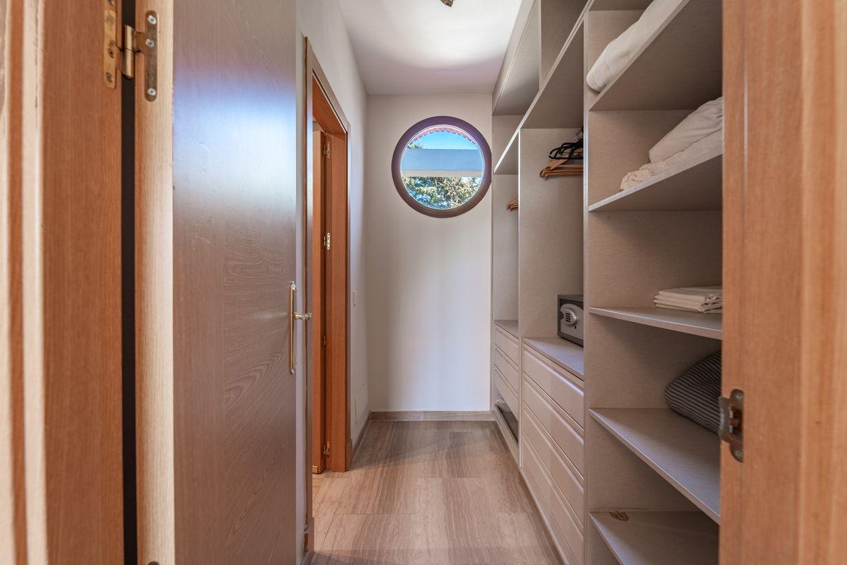 Villa en Venta en Calle Murcia - 27