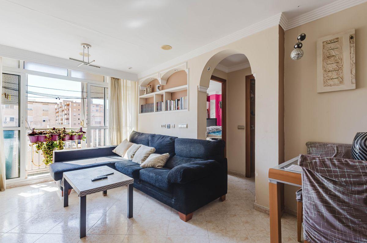 Piso en Venta en Calle Periana - 5