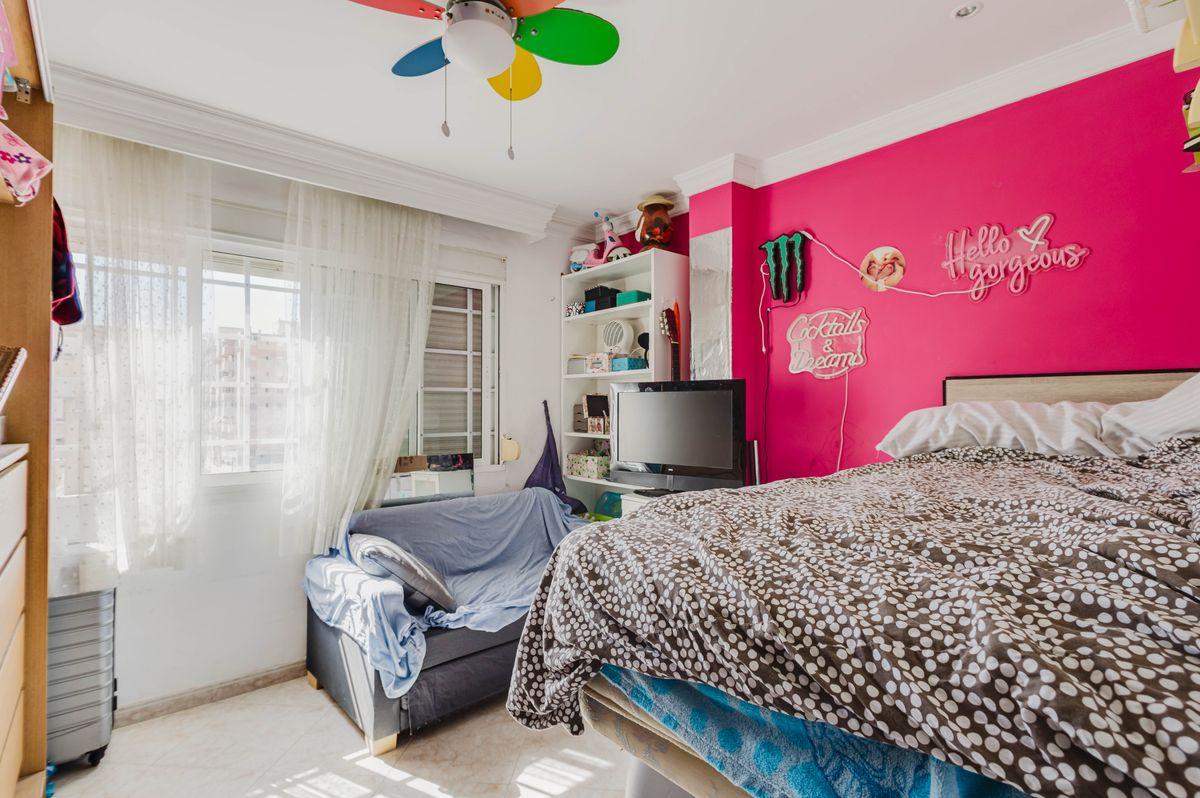 Piso en Venta en Calle Periana - 19