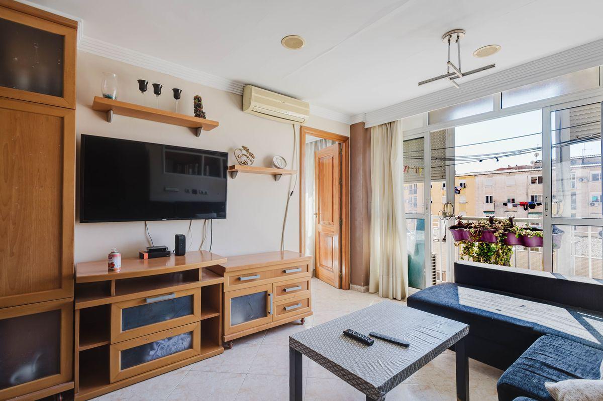 Piso en Venta en Calle Periana - 6