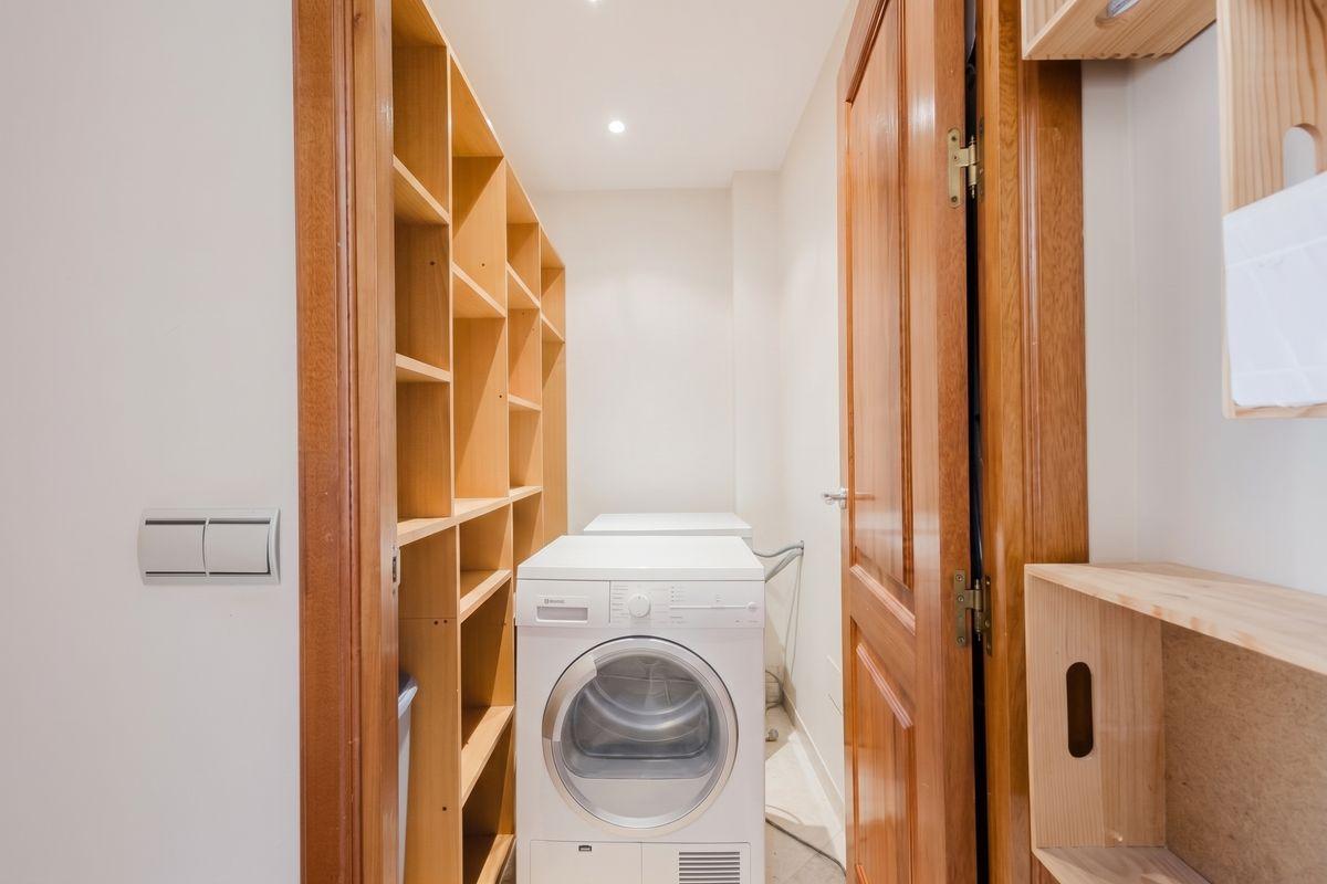 Piso en Venta en Calle Periana - 13