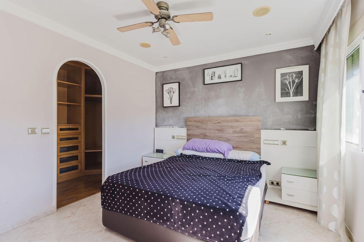 Piso en Venta en Calle Periana - 22
