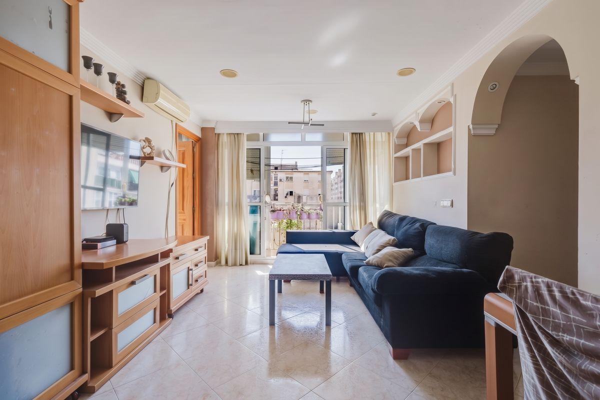 Piso en Venta en Calle Periana - 2
