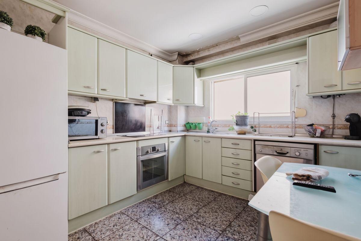 Piso en Venta en Calle Periana - 9