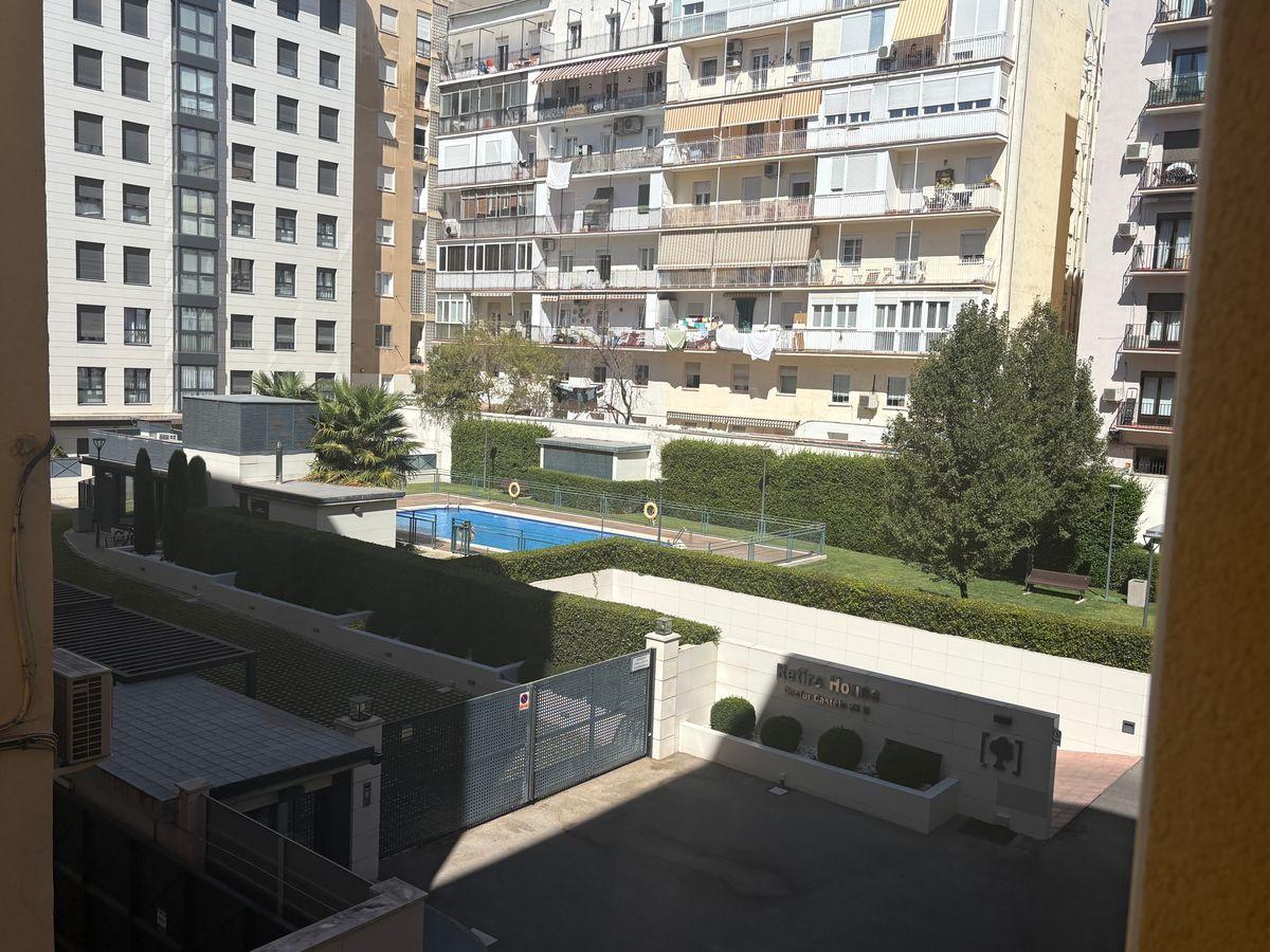 Piso en Venta en Calle de Fernán González - 15