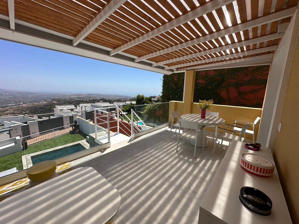 Casa Adosada en Venta en Calle Liverpool - 17