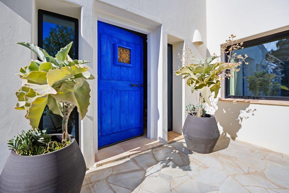 Casa en Venta en Calle Bermudas - 19