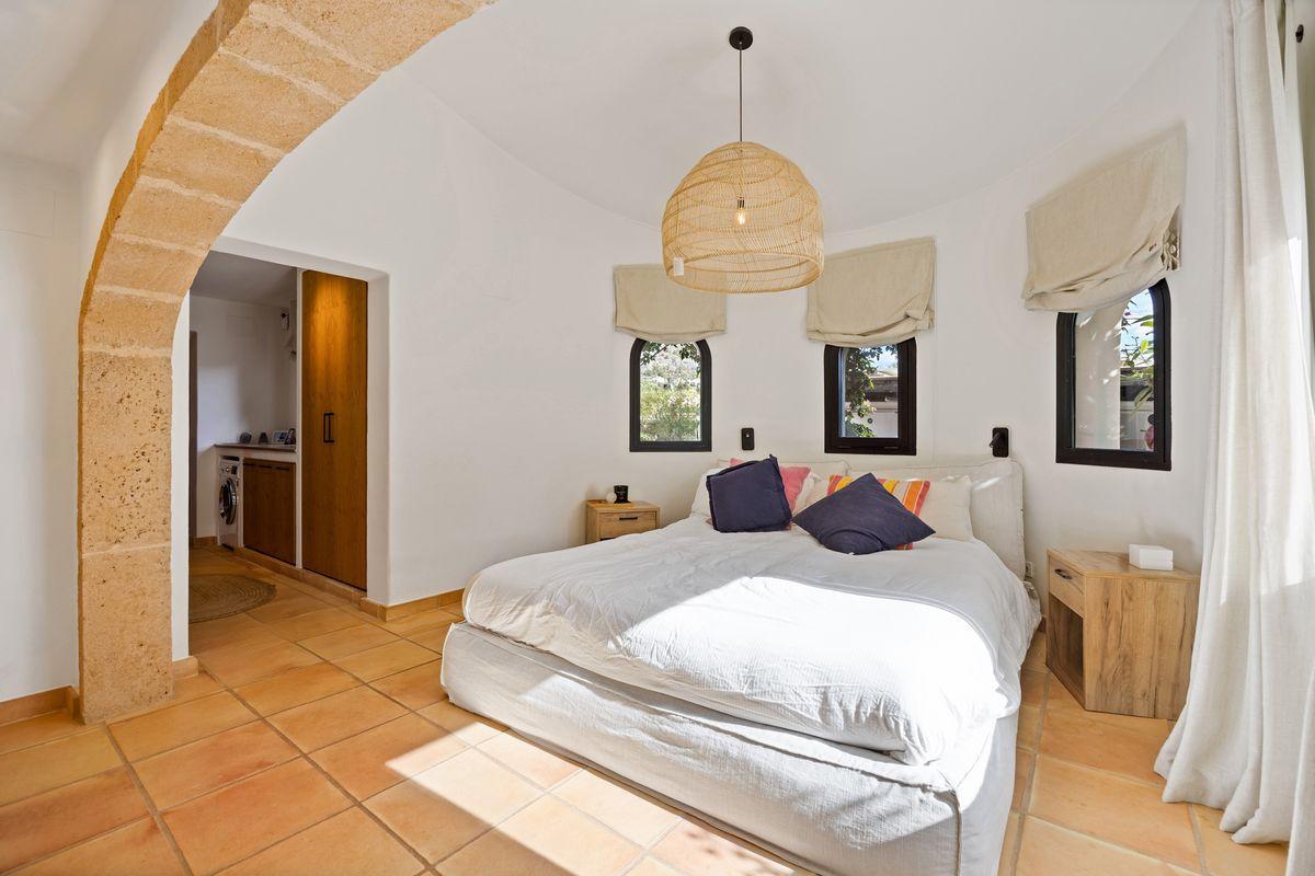 Casa en Venta en Calle Bermudas - 35