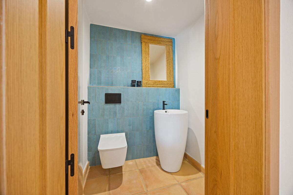 Casa en Venta en Calle Bermudas - 15