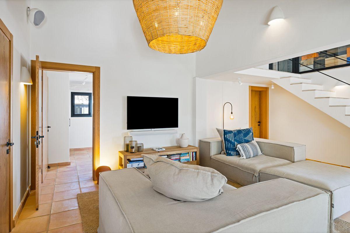 Casa en Venta en Calle Bermudas - 27