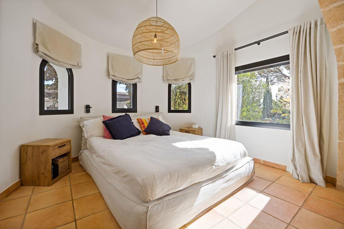 Casa en Venta en Calle Bermudas - 30