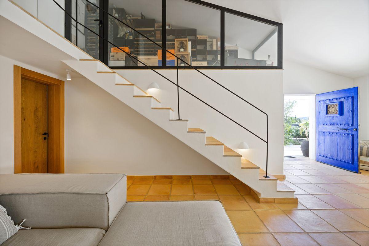 Casa en Venta en Calle Bermudas - 28