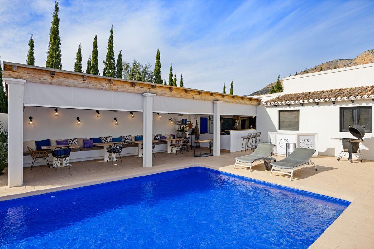 Casa en Venta en Calle Bermudas - 55
