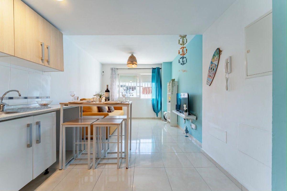 Piso en Venta en Calle Sancti Espíritu - 4
