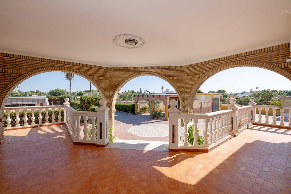Casa en Venta en Calle Carlos Cano - 39