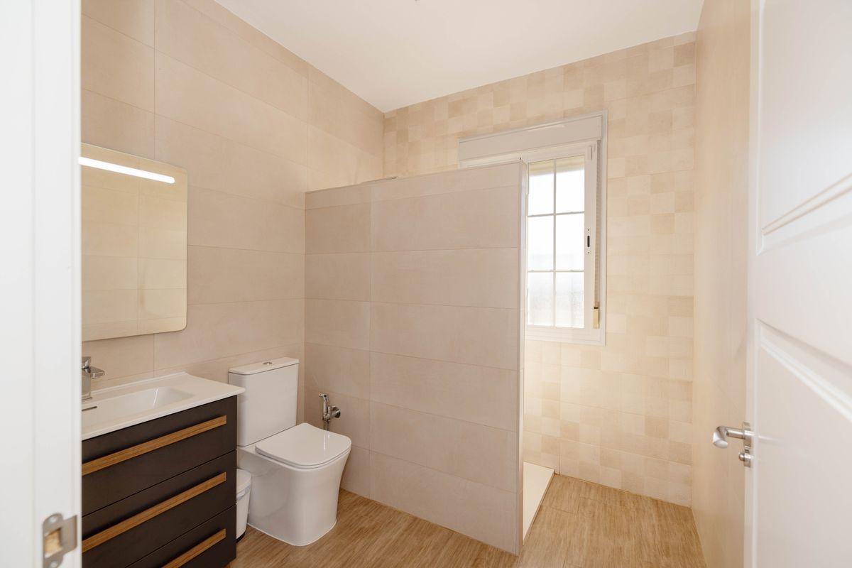 Casa en Venta en Calle Carlos Cano - 28