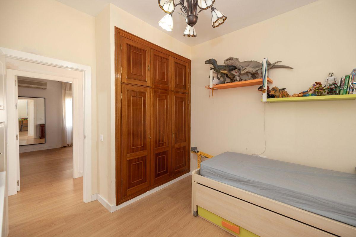 Casa en Venta en Calle Carlos Cano - 19