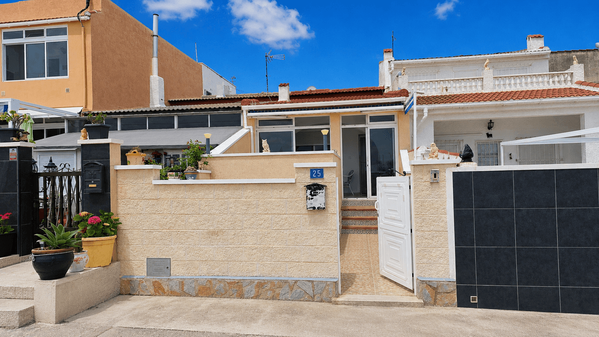Casa en Venta en Calle Costa de Garraf - 19