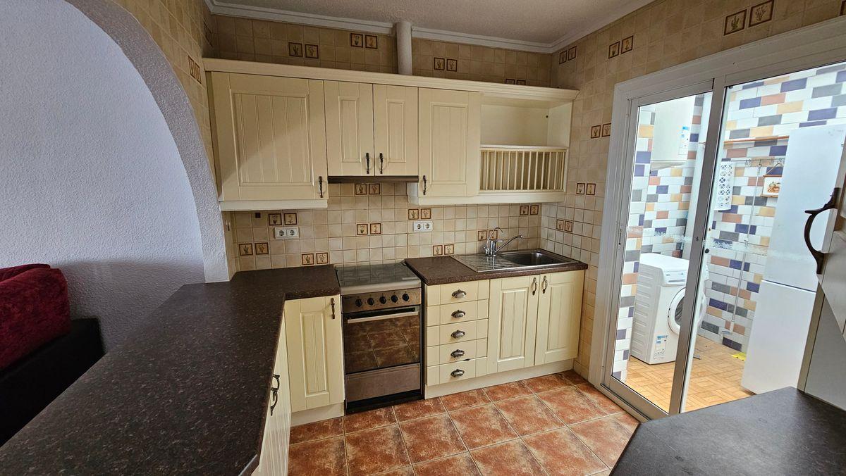 Casa en Venta en Calle Costa Canaria - 11