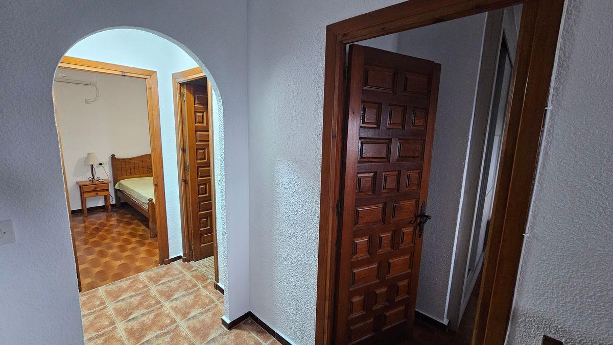Casa en Venta en Calle Costa Canaria - 6