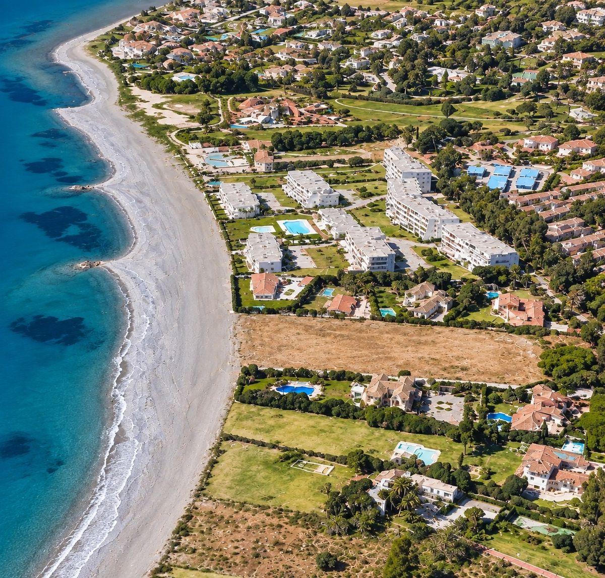 Parcela Comercial en Venta en Lugar Urbanizacion Guadalmina Baja - 2
